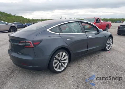 2018 Tesla Model 3 Long Range/Mid Range from USA, damaged, VIN 5YJ3E1EA3JF024219
